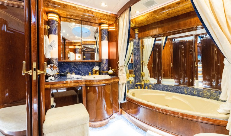 118 Millennium Super Yachts 