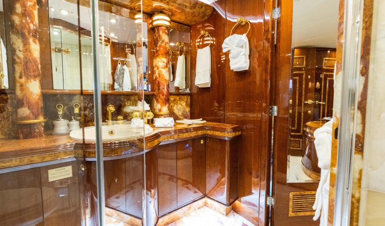 118 Millennium Super Yachts 