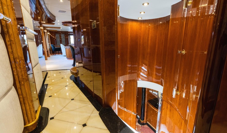 118 Millennium Super Yachts 