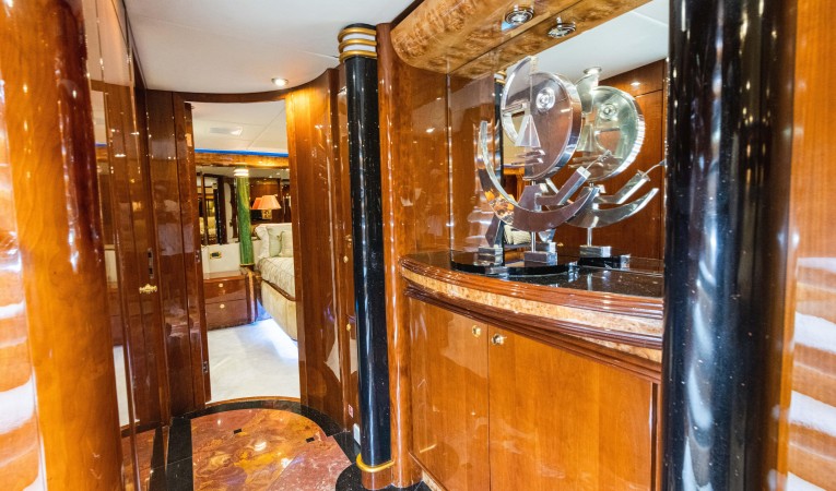 118 Millennium Super Yachts 