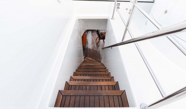 118 Millennium Super Yachts 