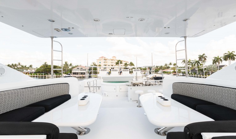 118 Millennium Super Yachts 