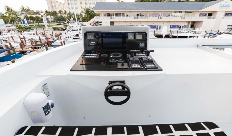 118 Millennium Super Yachts 