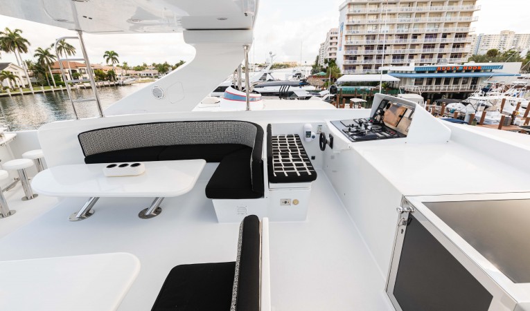 118 Millennium Super Yachts 