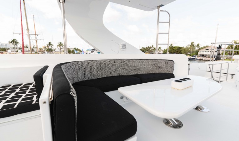 118 Millennium Super Yachts 