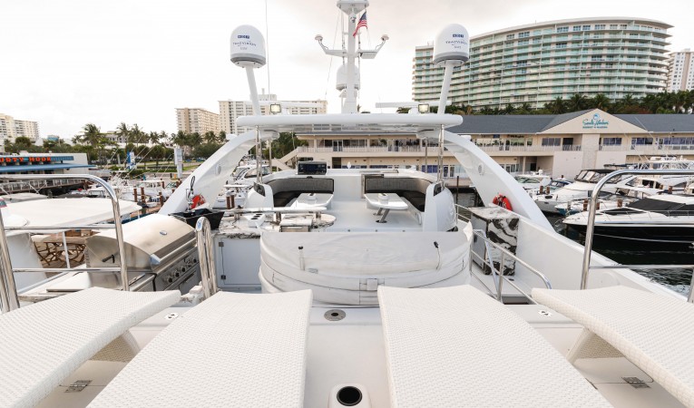 118 Millennium Super Yachts 