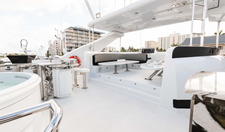 118 Millennium Super Yachts 