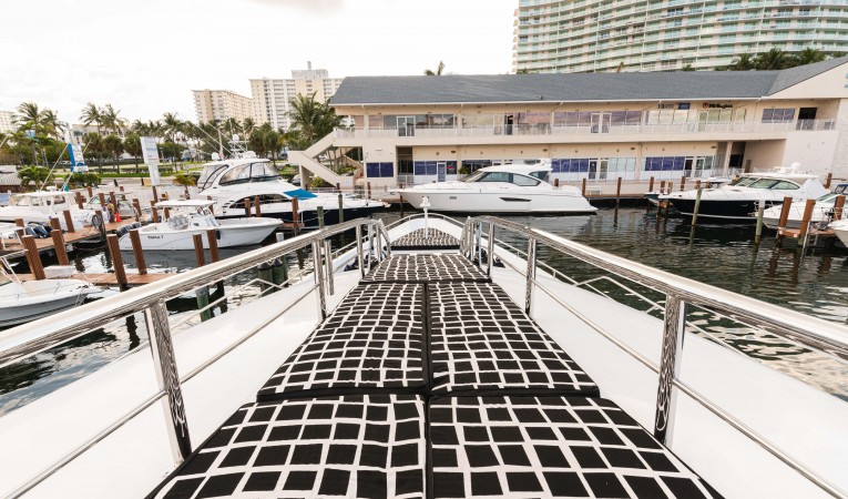 118 Millennium Super Yachts 