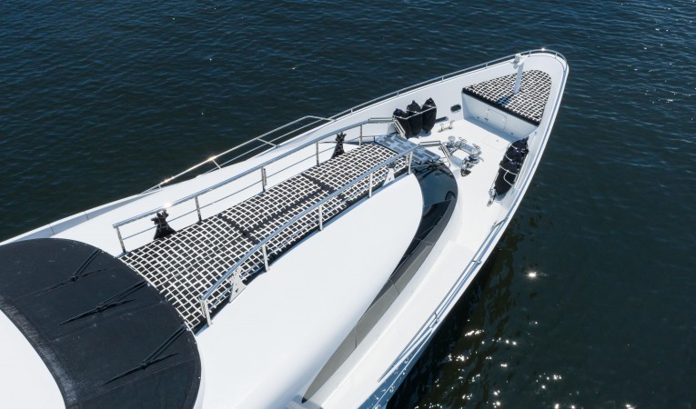 118 Millennium Super Yachts 