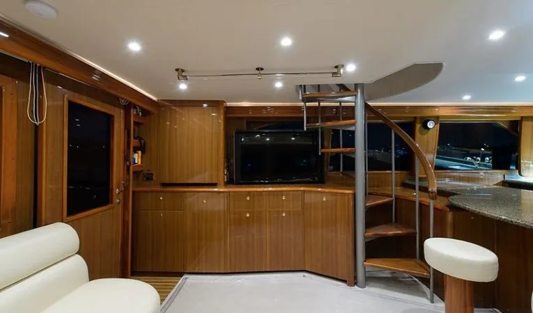68 Viking Port Salon