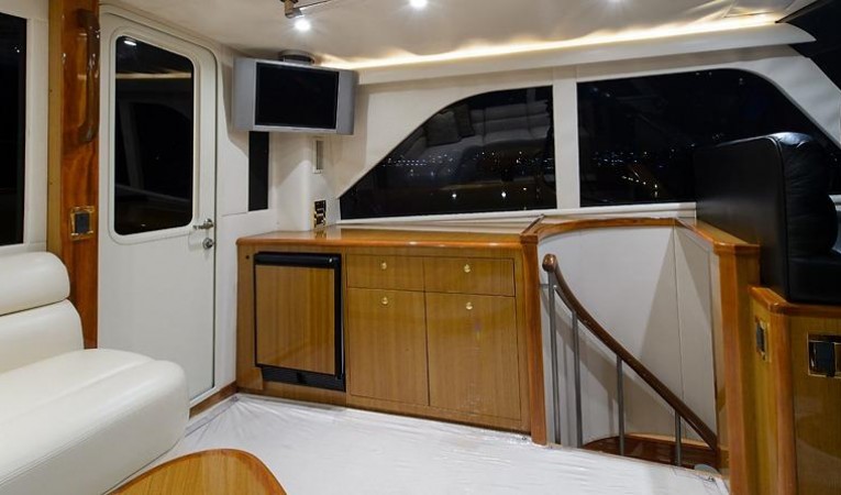 68 Viking Enclosed Bridge