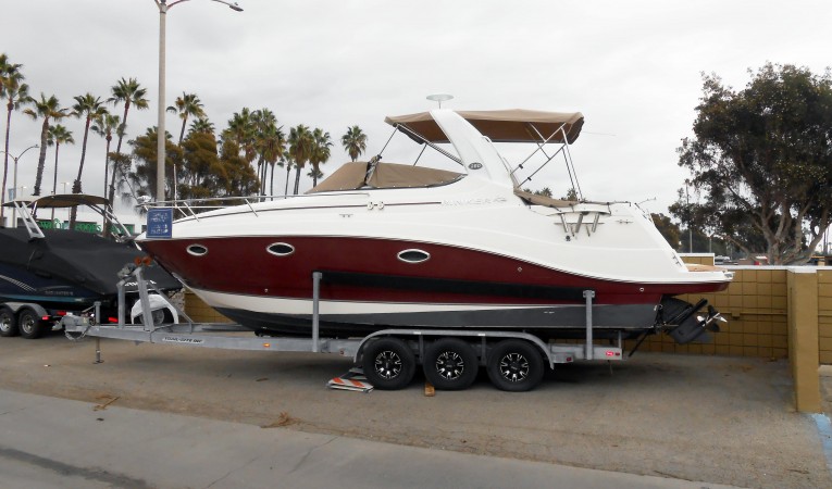 28 Rinker 