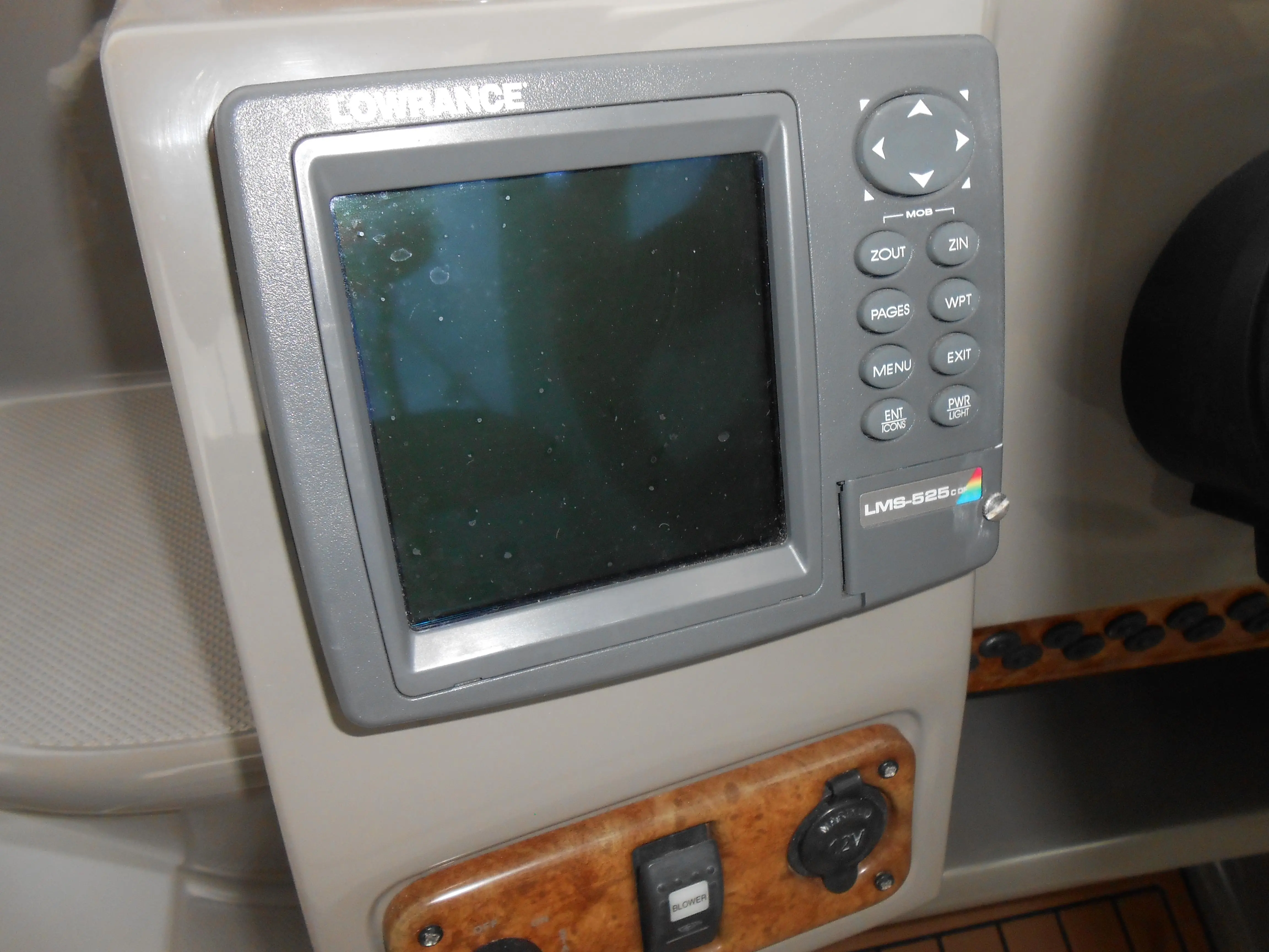 28 Rinker 2008 Keeping It Reel Long Beach, California Sold on 2022-02 ...