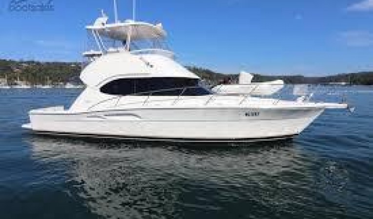 40 Riviera Sistership