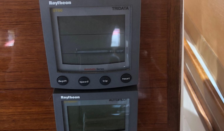 38 Grand Banks Grand Banks Eastbay 38