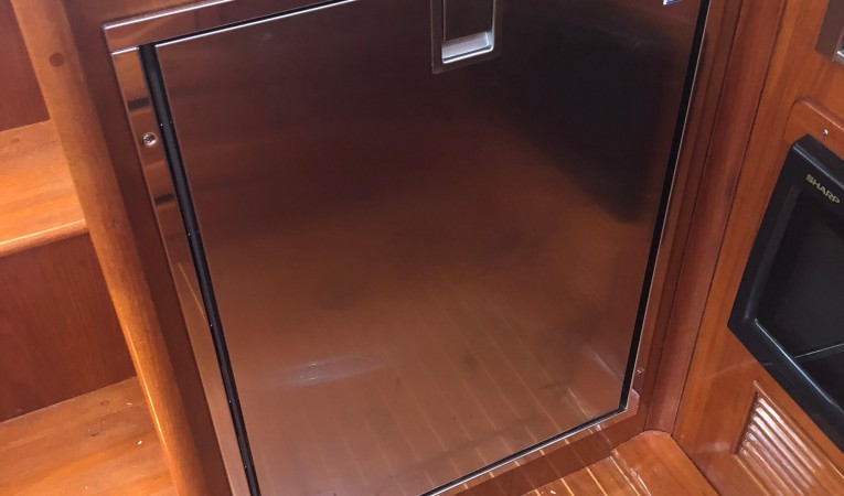 38 Grand Banks Grand Banks Eastbay 38