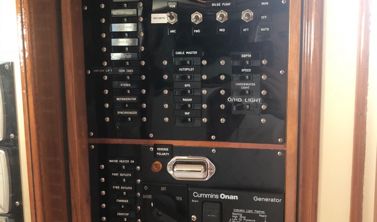 38 Grand Banks Grand Banks Eastbay 38