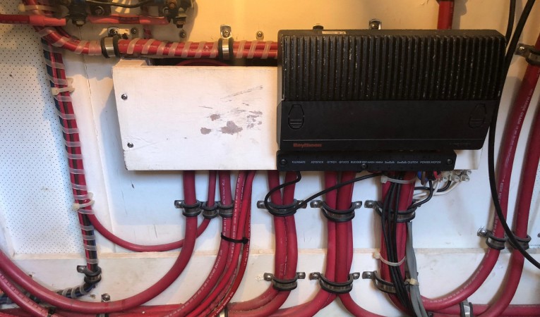 38 Grand Banks Grand Banks Eastbay 38