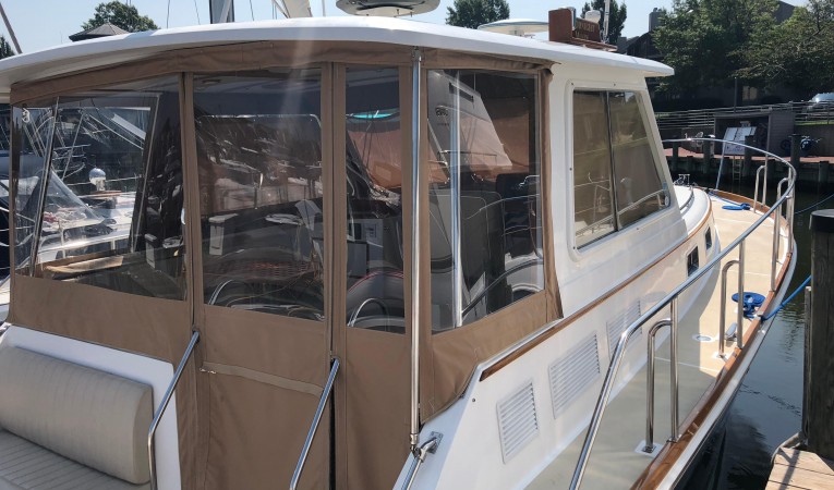 38 Grand Banks Grand Banks Eastbay 38