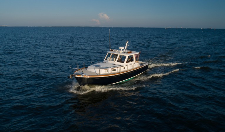 38 Grand Banks Grand Banks Eastbay 38