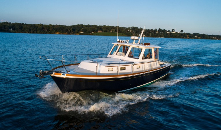 38 Grand Banks Grand Banks Eastbay 38