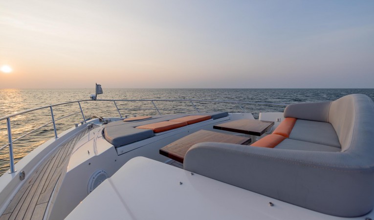 64 Lazzara 