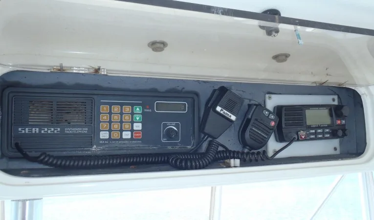 42 Ocean Yachts Overhead electronics box