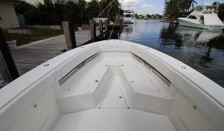 34 Jupiter Bow Seating