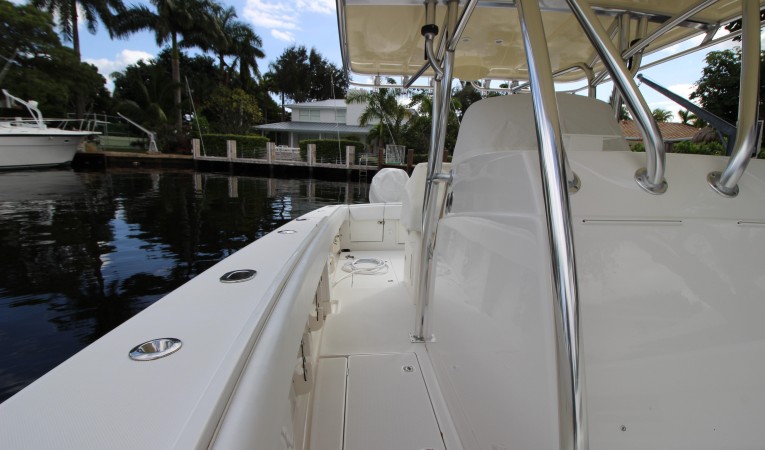 34 Jupiter Starboard Side