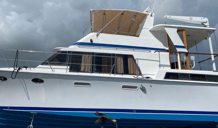 47 Marine Trader 