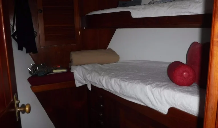 50 Seaton GUEST/CREW SR