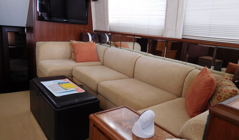 48 Hatteras Salon - Port side