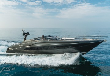 63' Riva 2016