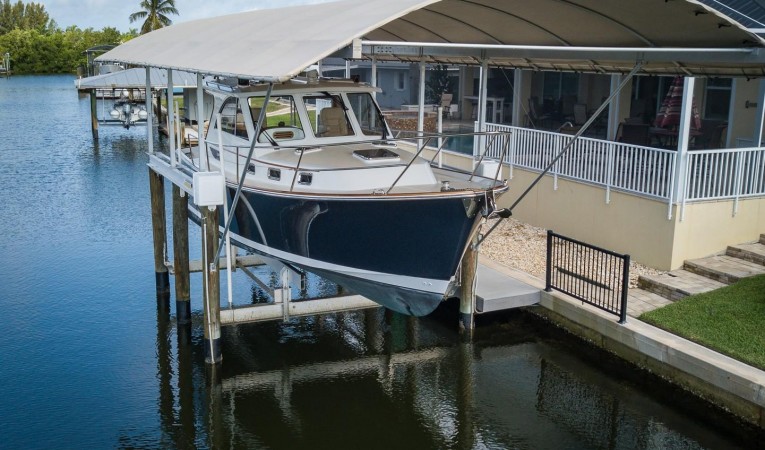 32 Legacy Yachts Covered Slip Storage