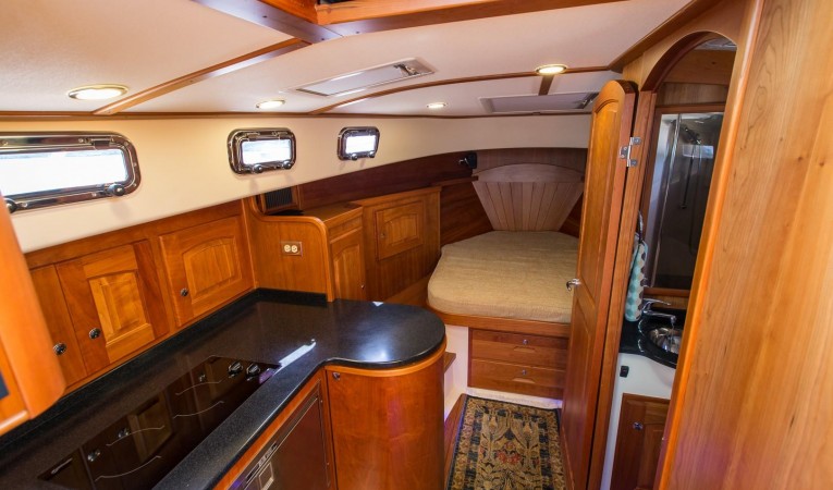 32 Legacy Yachts Galley