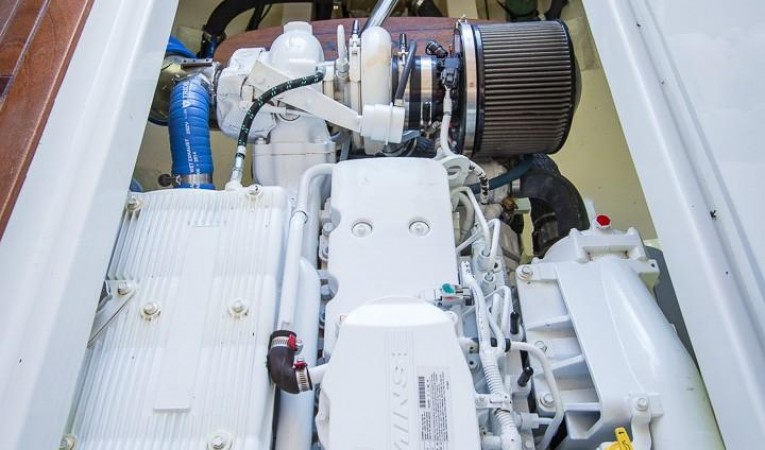 32 Legacy Yachts Engine Room