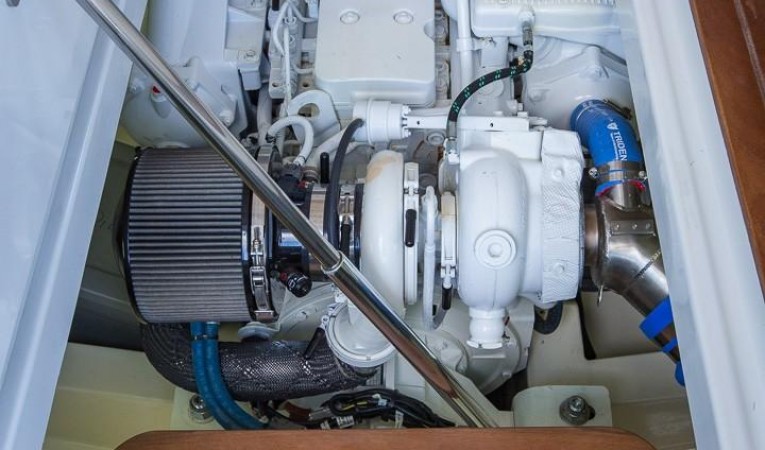 32 Legacy Yachts Engine Room
