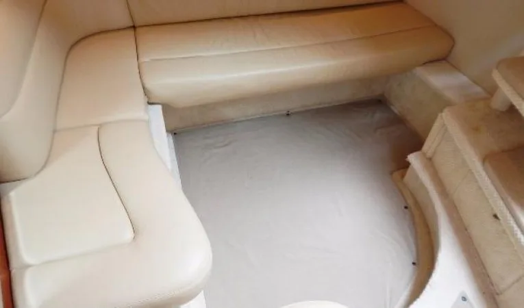 38 Sea Ray Aft Stateroom