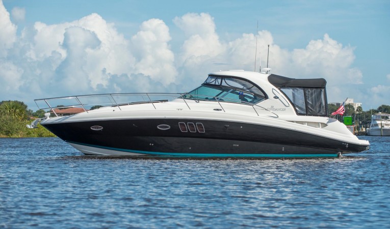 38 Sea Ray 