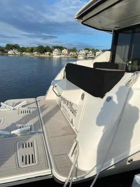 40 Sea Ray 2017 WICKED NAUTI Danvers, Massachusetts Sold on 2021-09-16 ...