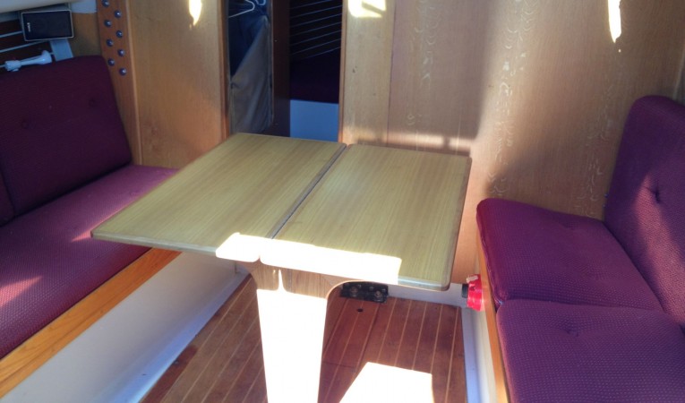 37 Express Dinette with leafs open- sistership