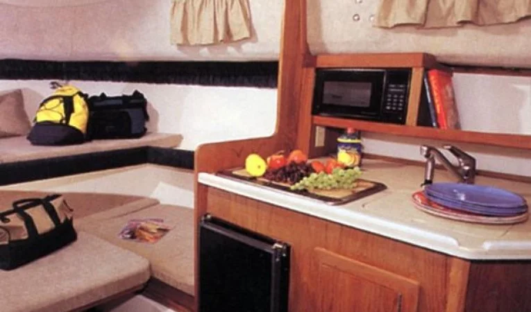 31 Mako Galley looking forward- Sistership