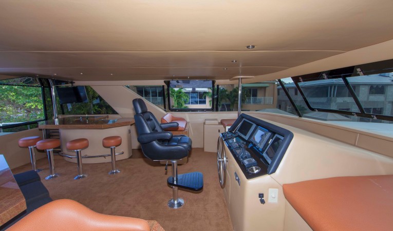 103 Westship UPPER PILOT HOUSE