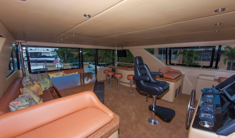 103 Westship SKYLOUNGE