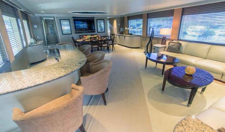 103 Westship MAIN SALON