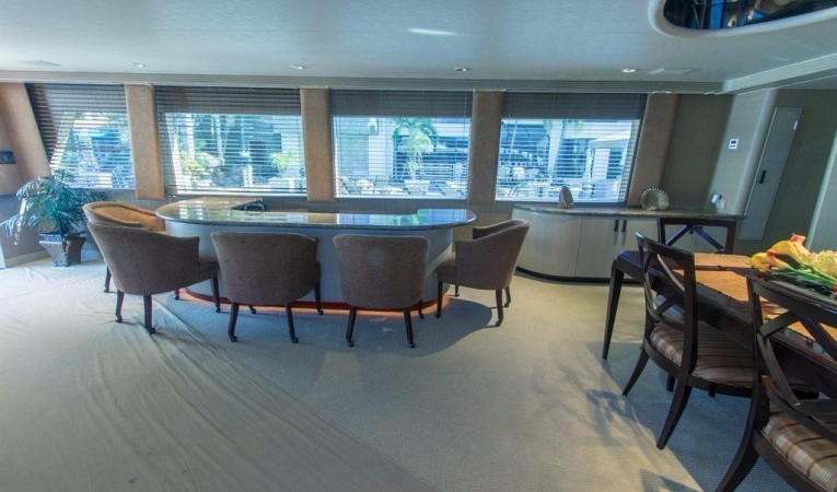 103 Westship MAIN SALON