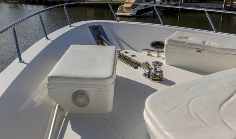 103 Westship FORWARD DECK