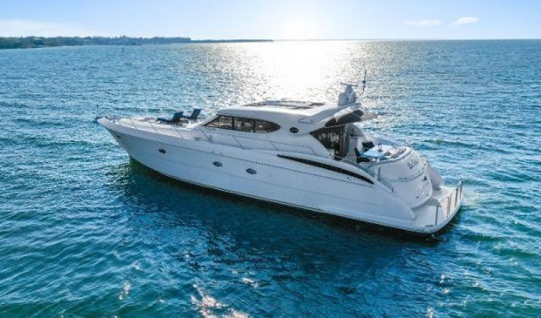 75 Millennium Super Yachts 