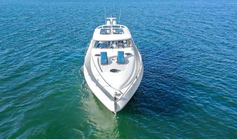 75 Millennium Super Yachts 