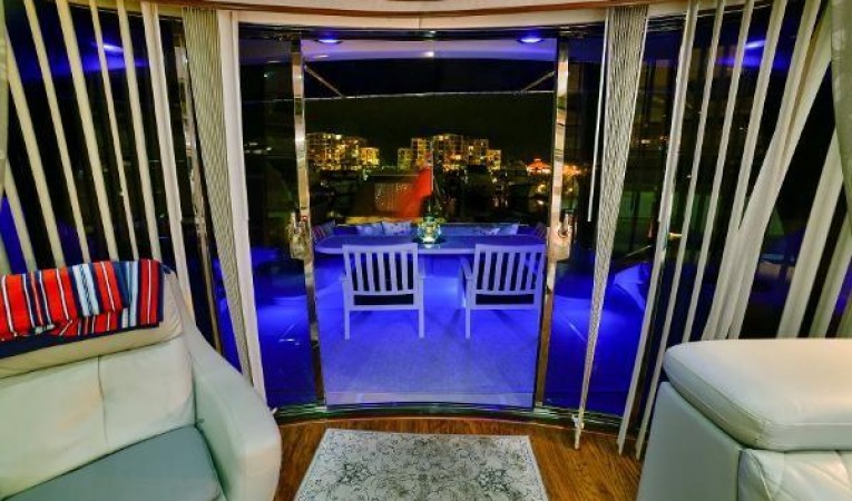 75 Millennium Super Yachts 